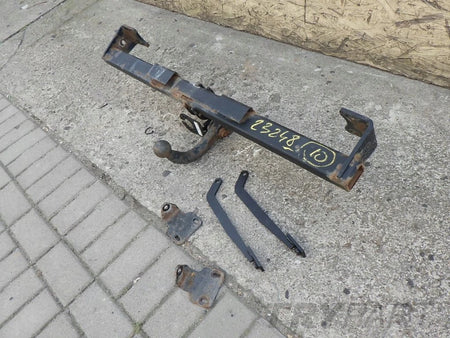 FORD TRANSIT CONNECT MK2 II 12- Tow Hitch