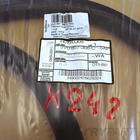 SKODA SUPERB III 3V0 DOOR SEAL RIGHT FRONT