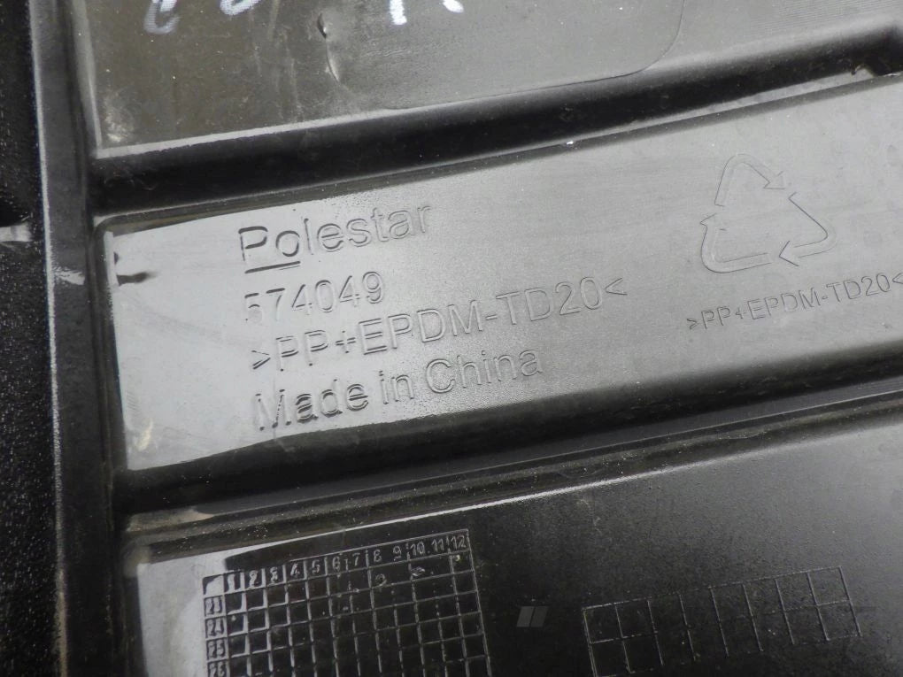 POLESTAR IV 4 23- Front Bumper Grille