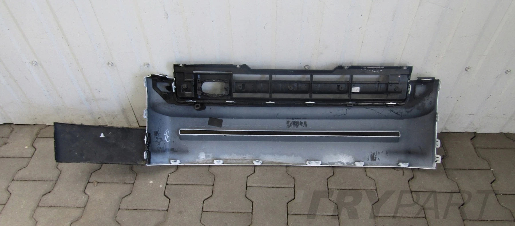 Front Bumper for Land Rover Defender 2 II L663 20-