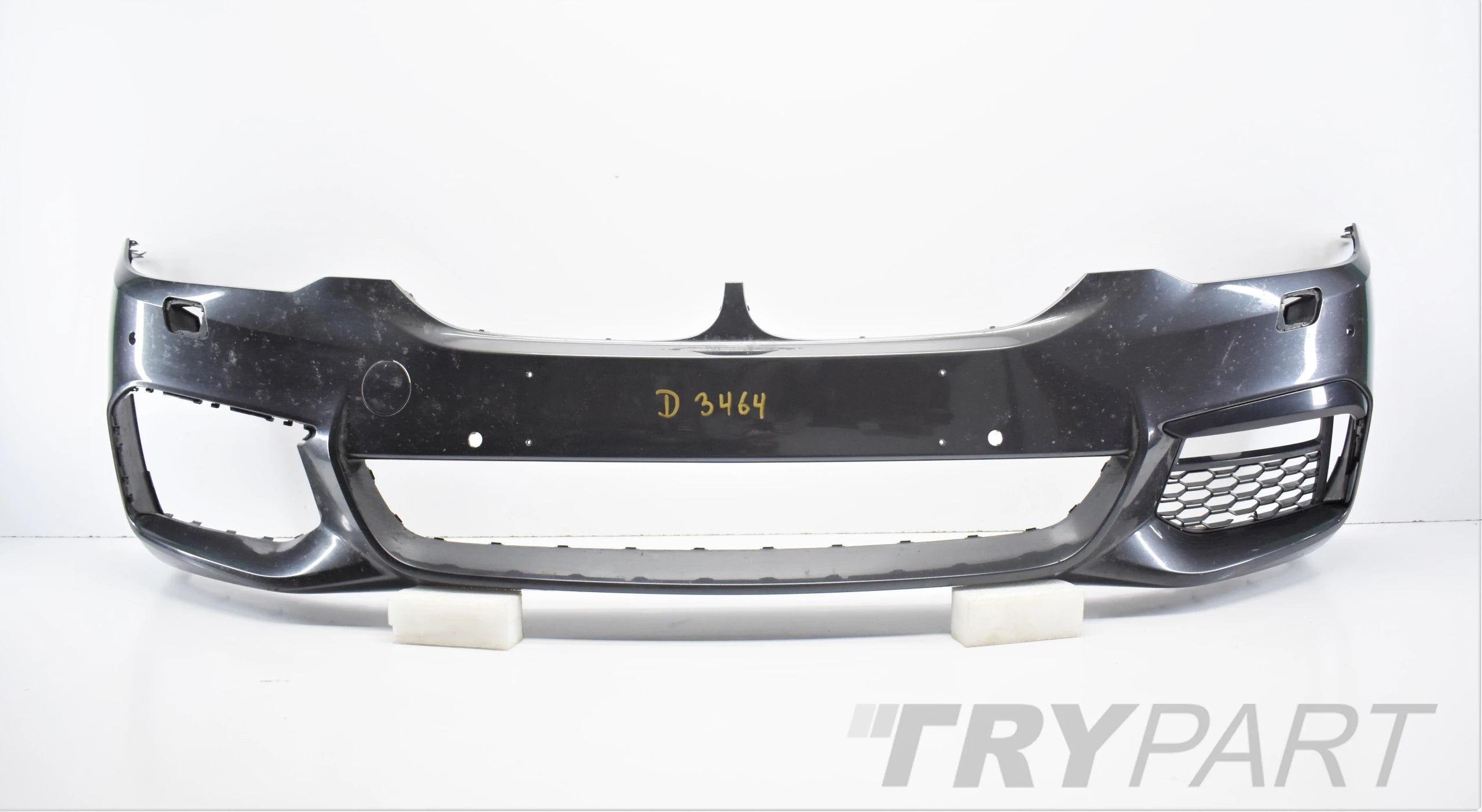 BMW 5 G30 G31 M PACKAGE FRONT BUMPER SUPER CONDITION