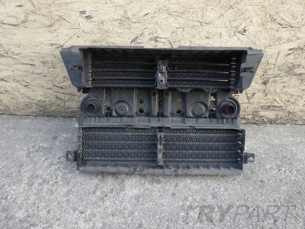 FORD KUGA MK2 LIFT 16- GV4B-8475-AC Front Bumper Air Intake Louvre