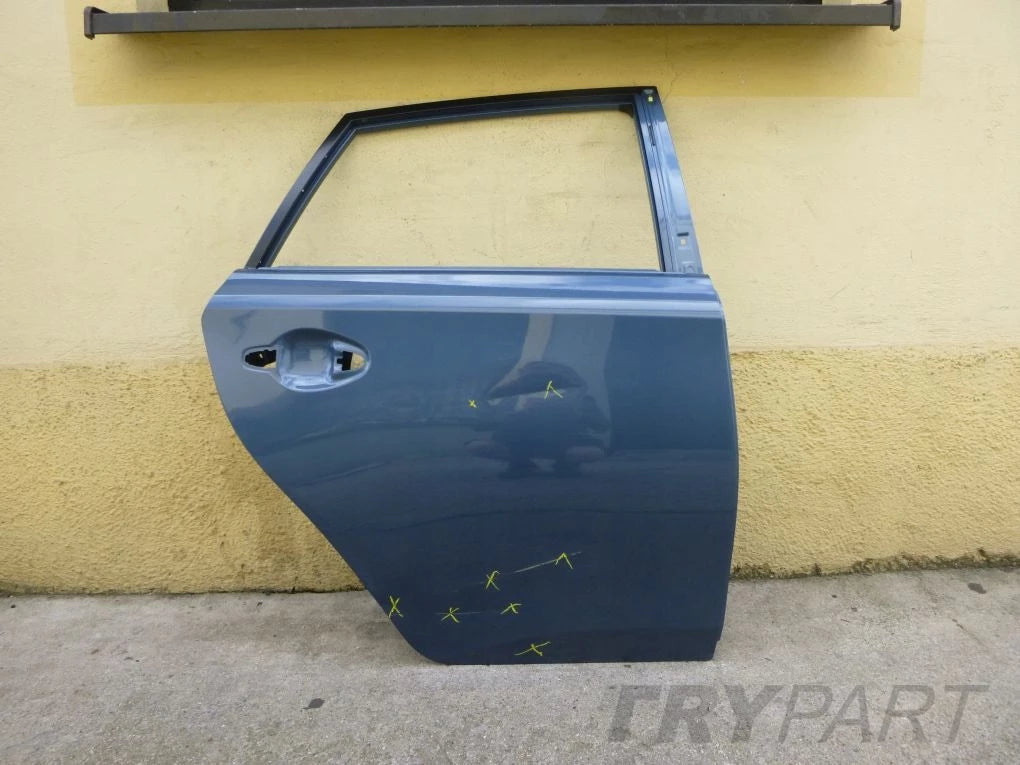TOYOTA AURIS 2 II 12- RIGHT REAR DOOR HB