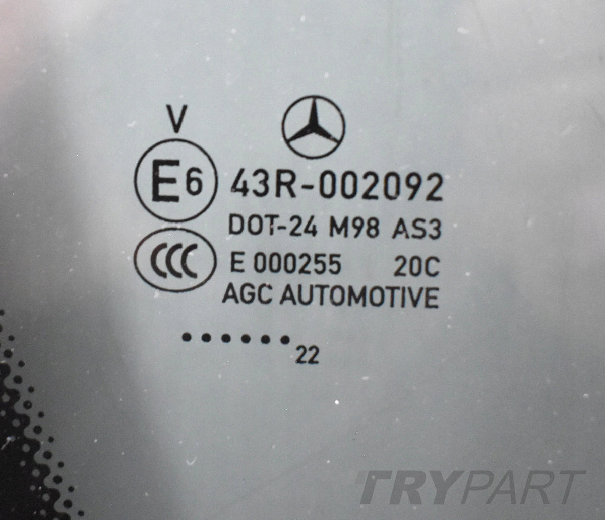 MERCEDES GLC W253 RIGHT REAR BODY GLASS OEM