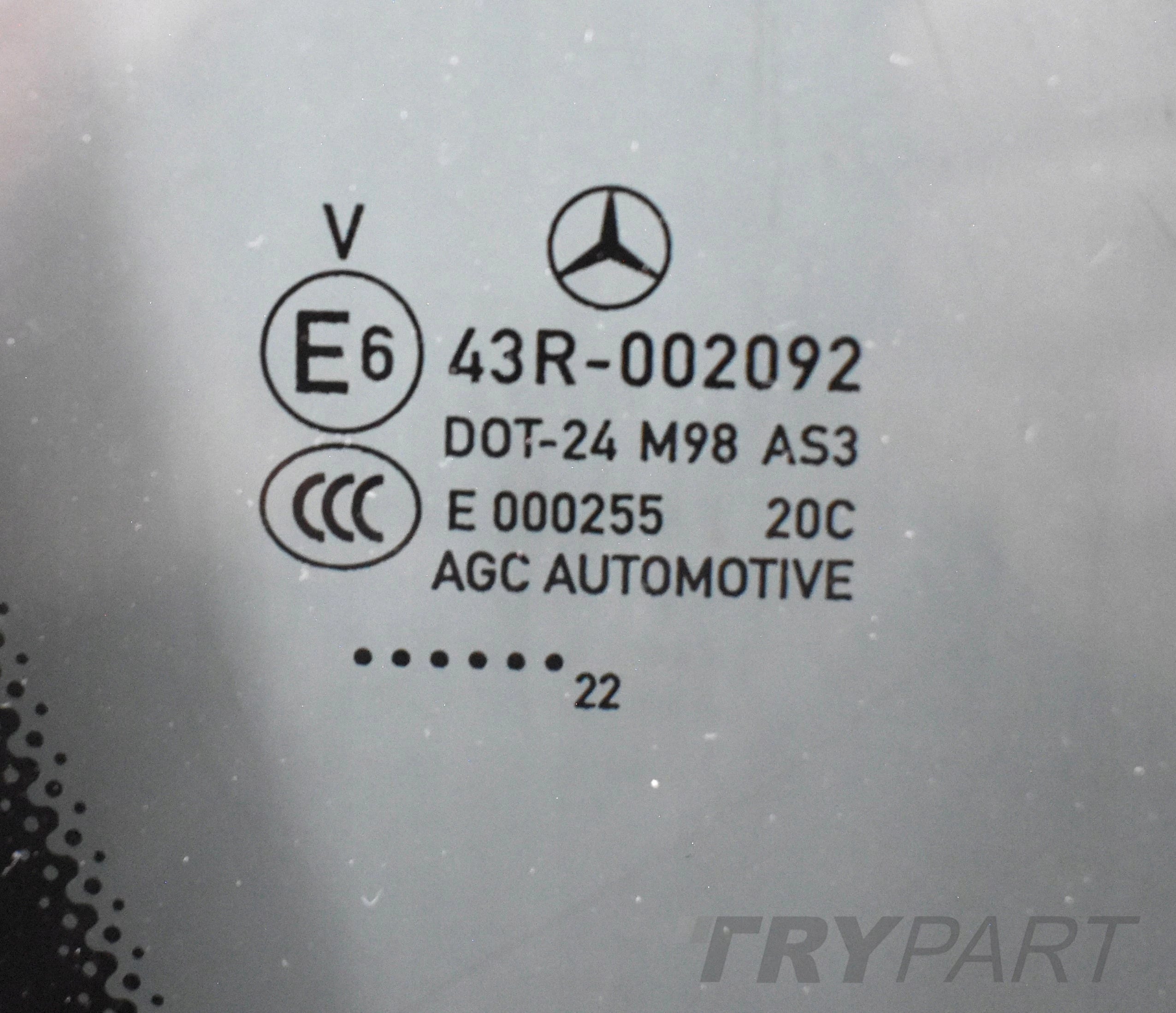 MERCEDES GLC W253 RIGHT REAR BODY GLASS OEM