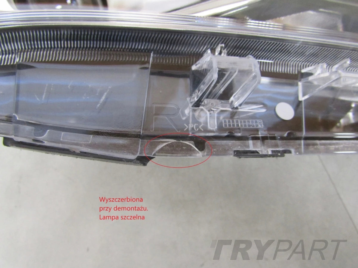 Front Lamp Toyota Yaris 3 III Facelift REGULAR LENS 17-20 RH RIGHT