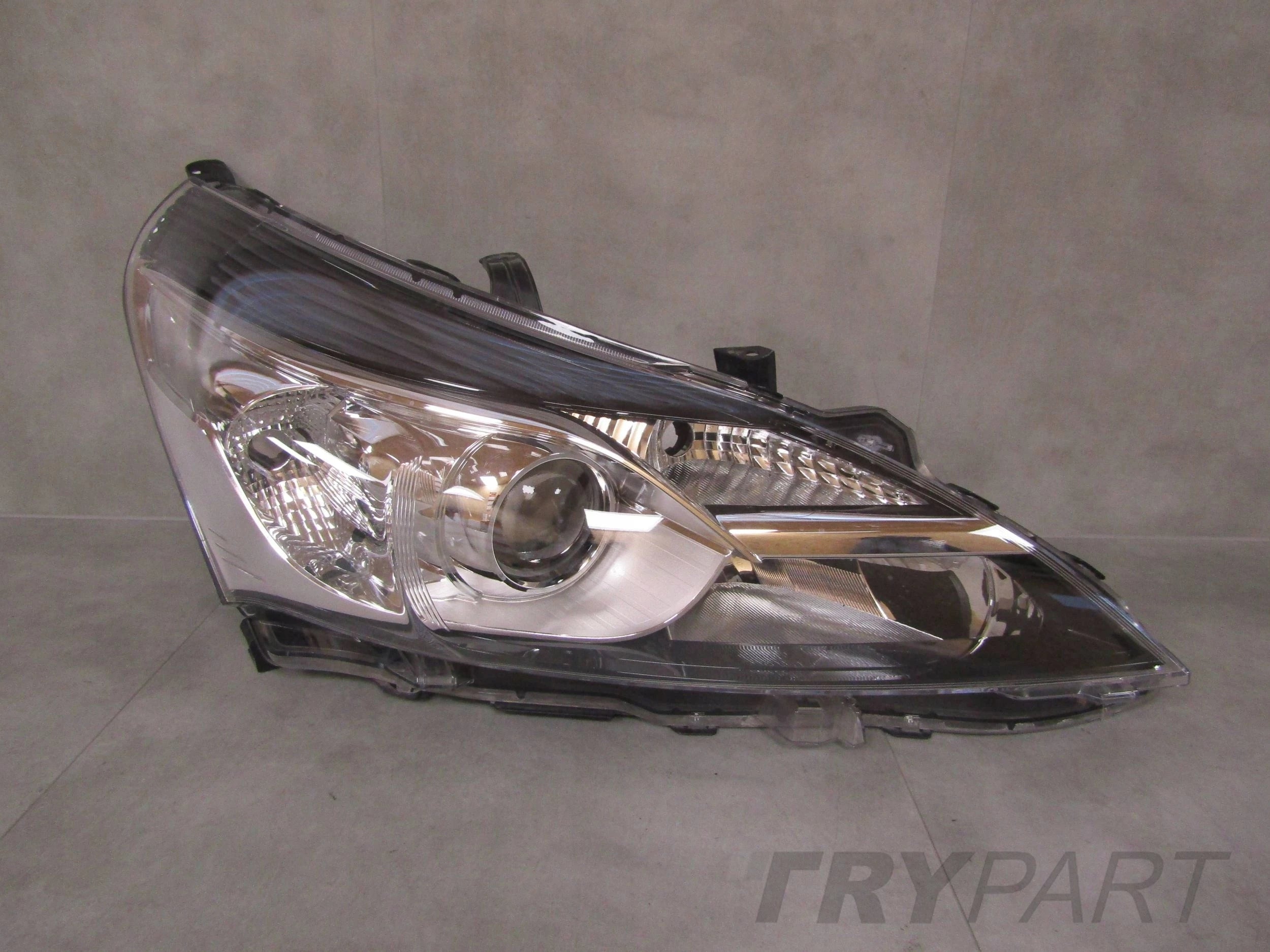 Front Headlight Toyota Verso LIFT STANDARD LENS 13-18 RH 81130-0F161