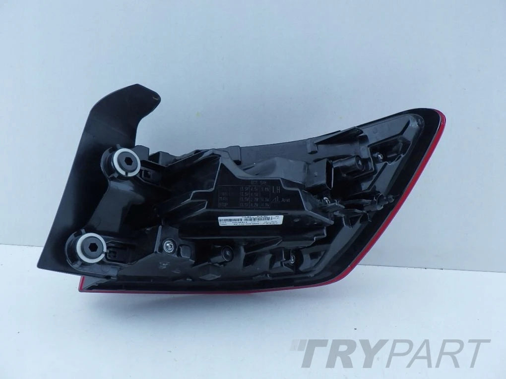 AUDI A4 B9 8W KOMBI LED MATRIX LIFT 19- Rear Left Lamp