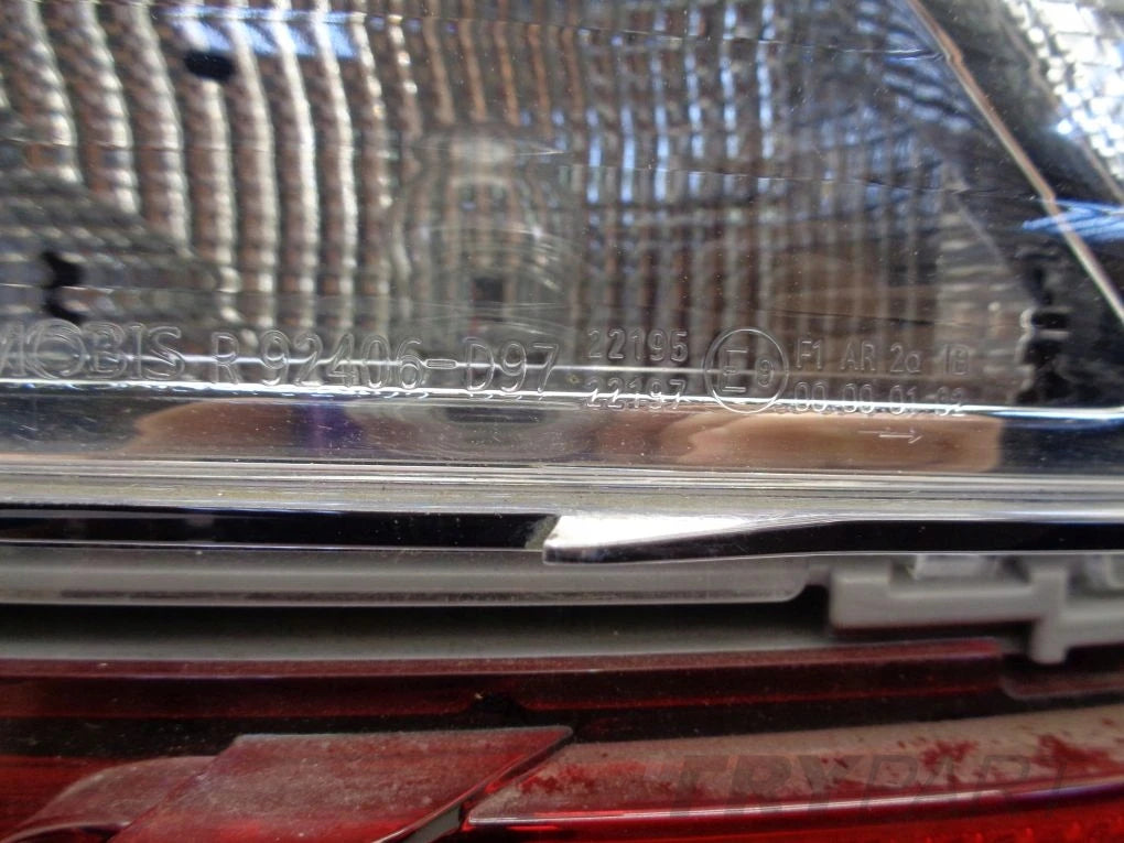 KIA SPORTAGE IV LIFT 18- front fog lamp left right