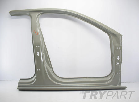 SUPERB III 3V RIGHT SILL PANEL COVER FRAME ORG NEW