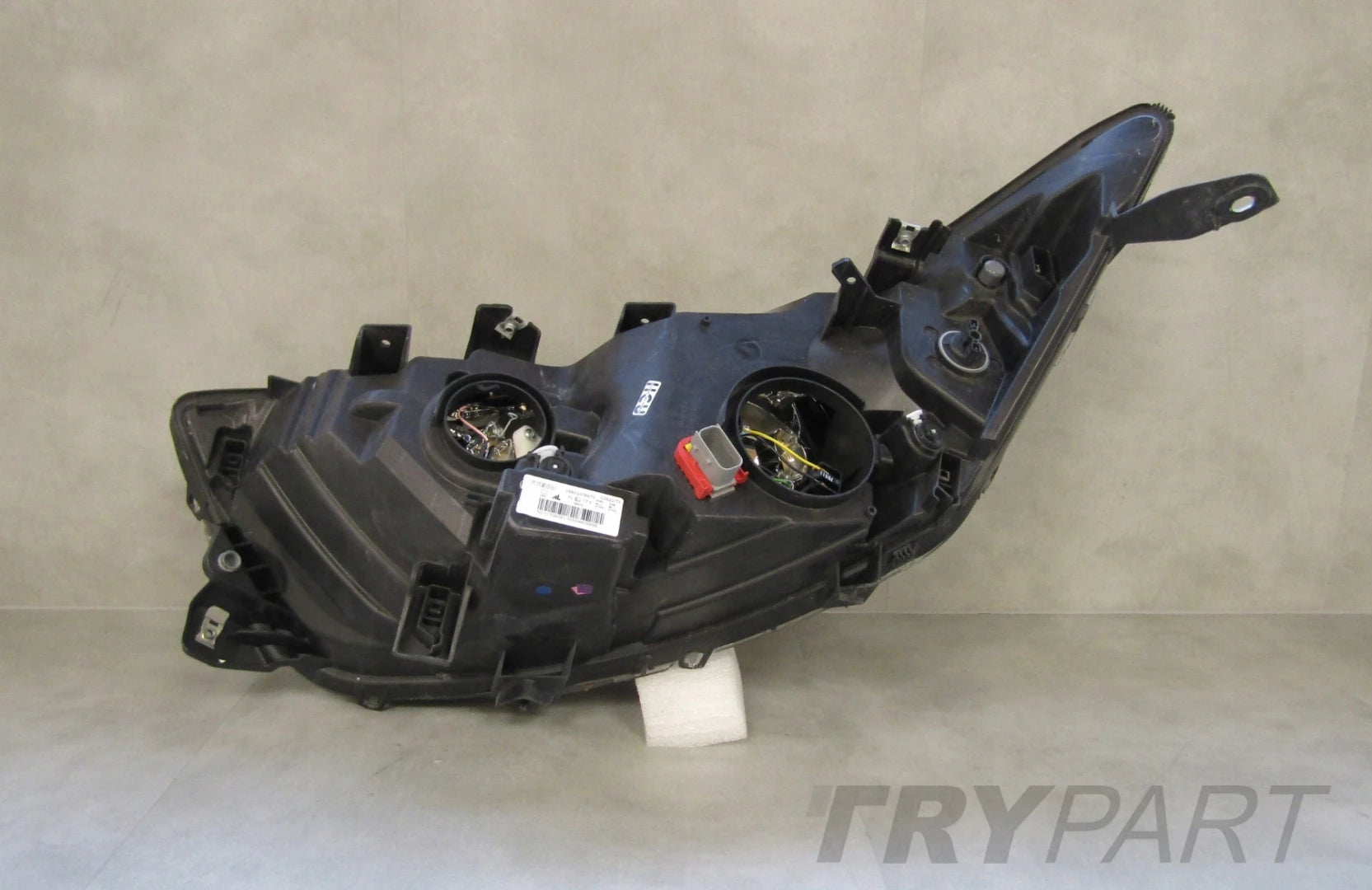 IVECO DAILY IV HEADLIGHT STANDARD 14-19 RH 05802476873