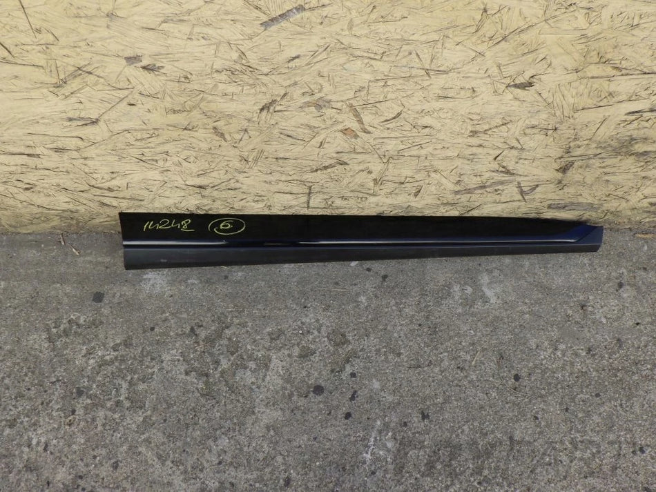 KIA EV6 EV 6 GT LINE 22- FRONT RIGHT DOOR MOULDING