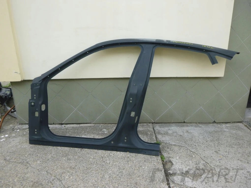 MASERATI LEVANTE 2016- Left Pillar Trim