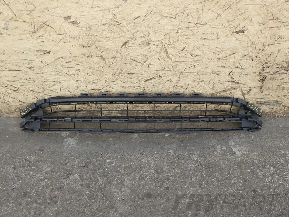 MERCEDES EQA 243 W243 AMG FRONT BUMPER GRILLE
