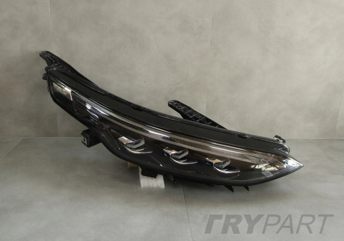 FRONT LAMP MAXUS EUNIQ 6 FULL LED 21- RH SV51-03