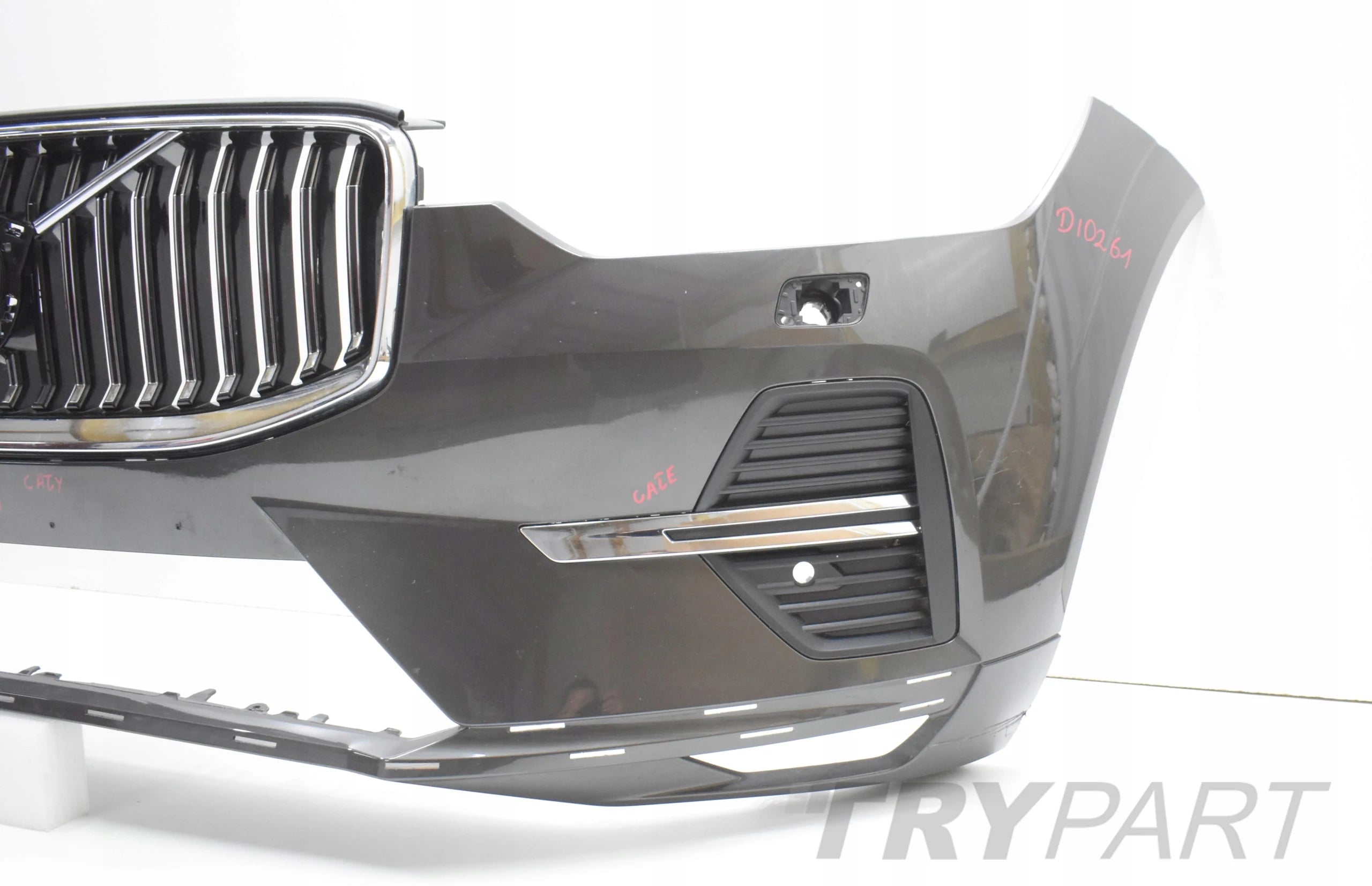 VOLVO XC60 XC-60 II LIFT FRONT BUMPER ORIGINAL + GRILLE + VENT