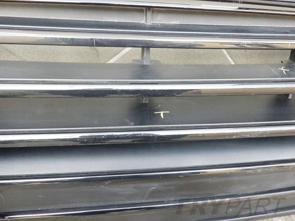 MINI CLUBMAN F54 LIFT LCI 19- Grille Clip