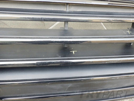 MINI CLUBMAN F54 LIFT LCI 19- Grille Clip