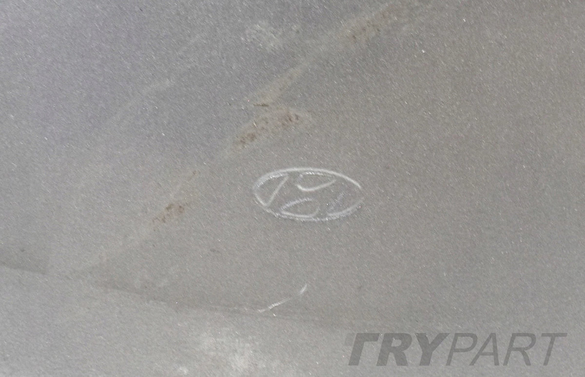 HYUNDAI IX35 LEFT FRONT DOOR GENUINE