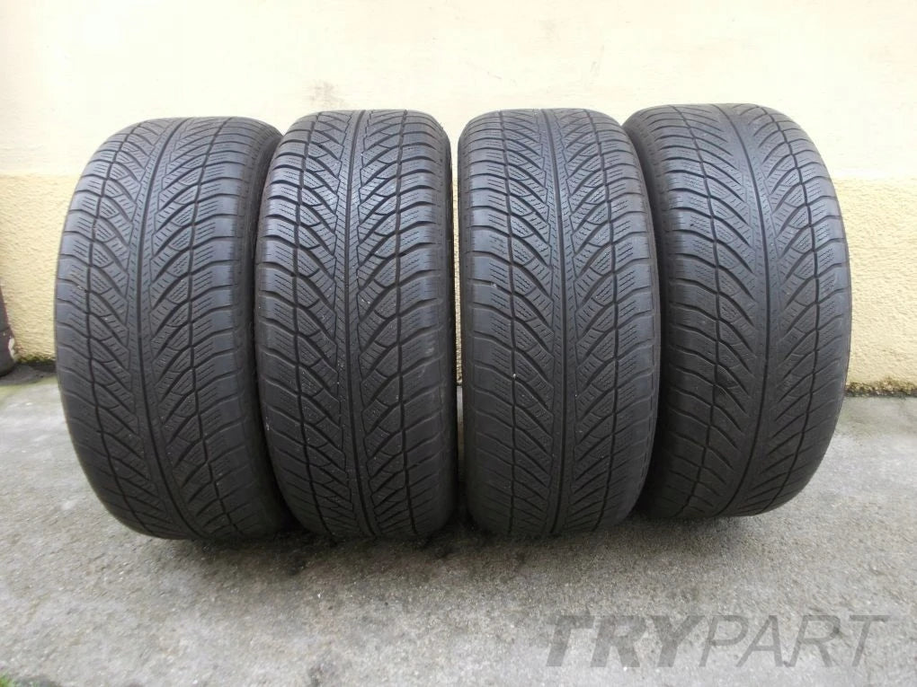 GOODYEAR ULTRA GRIP RUNFLAT RSC tires