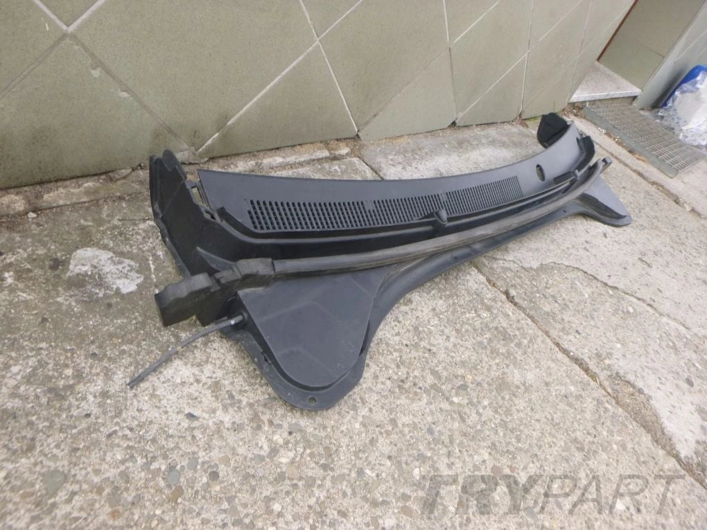 HYUNDAI ELANTRA VI 6 16- Windshield Trim