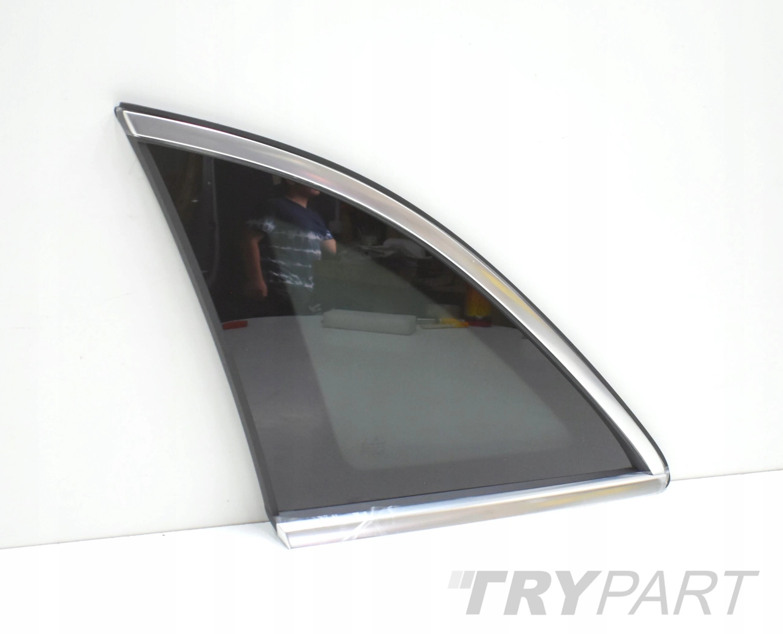 MERCEDES GLC W253 A253 X253 LEFT REAR BODY GLASS ORG NEW A2536703501