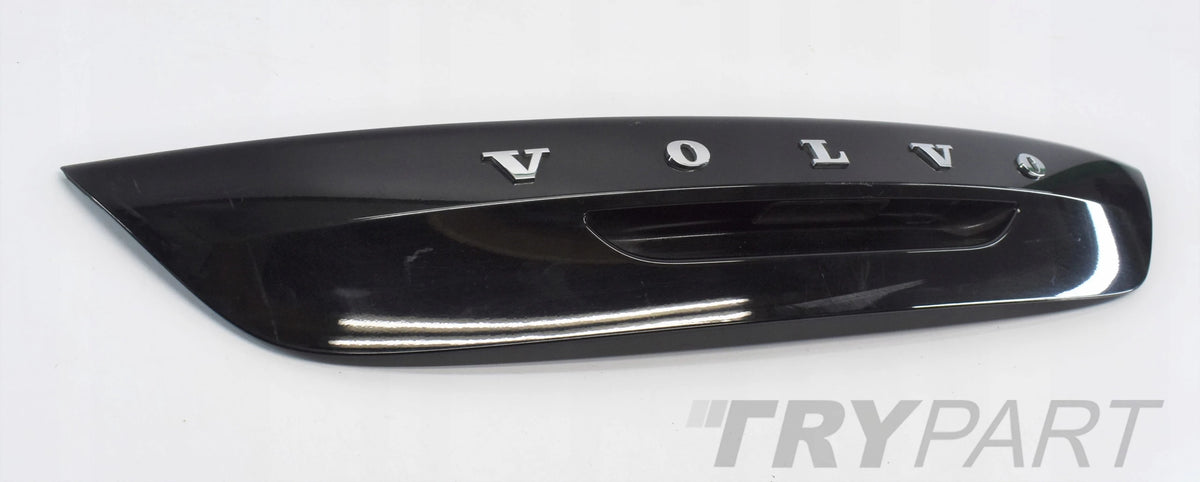 VOLVO V40 II XC40 Chrome Tailgate Trim Strip