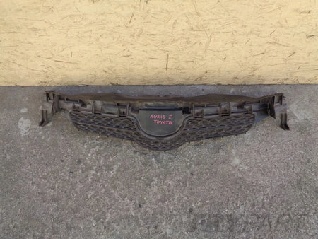 TOYOTA AURIS I 06- Grill Grille