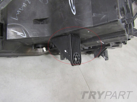 BMW X3 F25 Xenon Headlight (Non-Swiveling) 10-14 RH Right