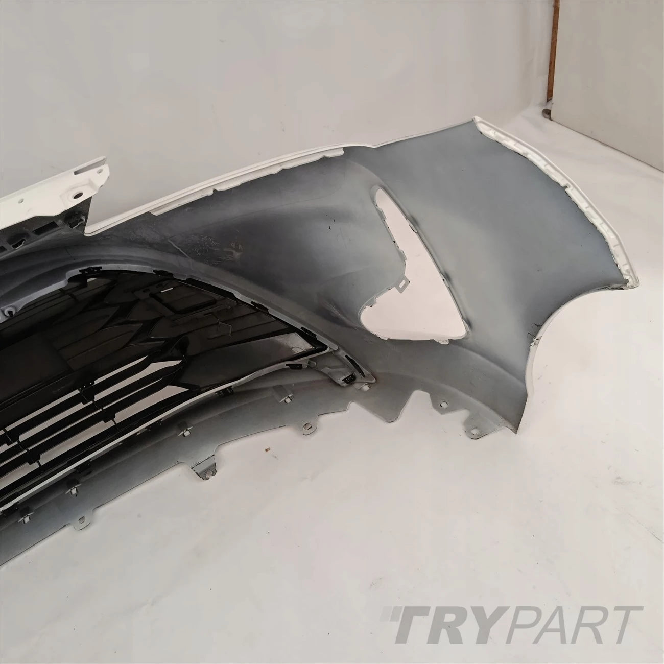 FRONT BUMPER TOYOTA YARIS 4 IV 52119-0DA40