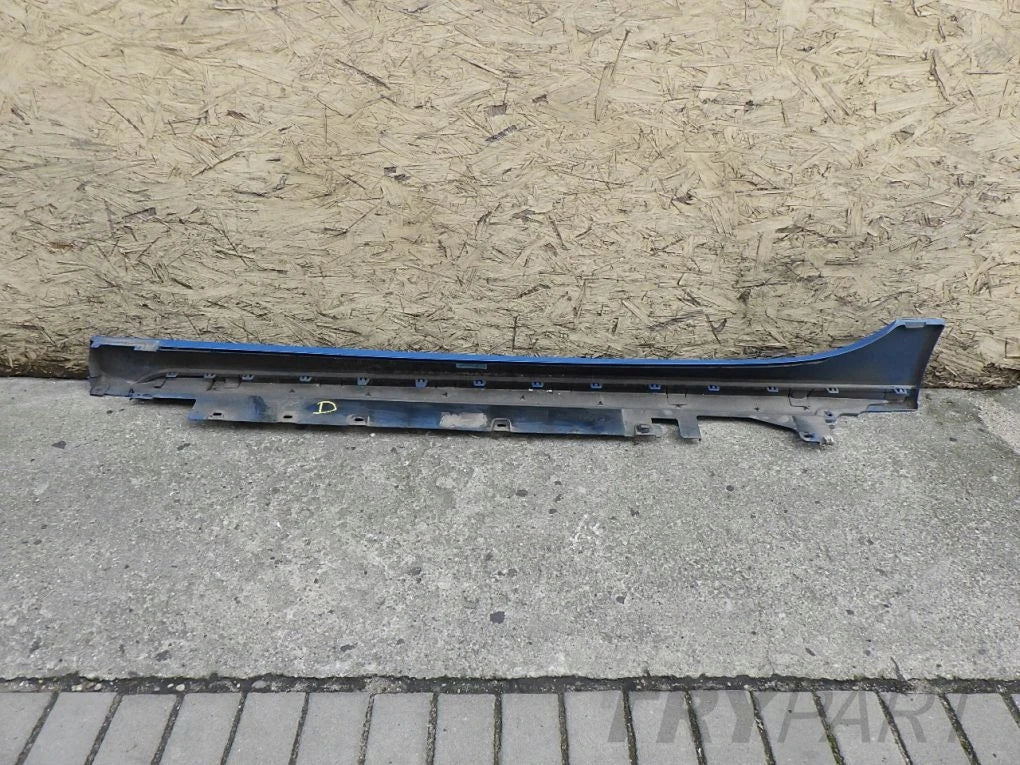 BMW 1 F40 M Package Right Sill Molding