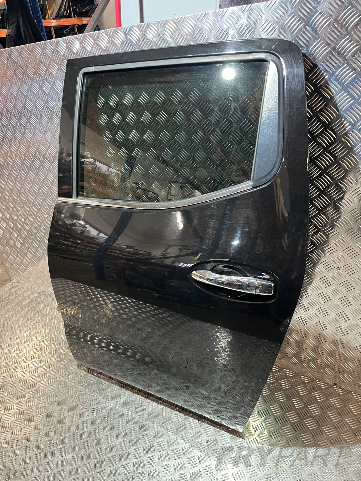 LEFT REAR DOOR FOR NISSAN NAVARA NP300 D23 15-
