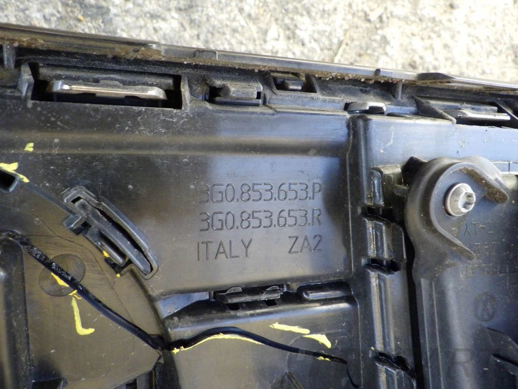 VW PASSAT B8 GTE LIFT 2019- grille insert