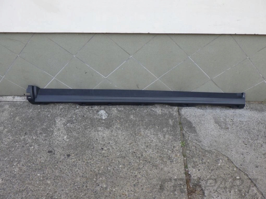 LAND ROVER DISCOVERY 5 L550 SPORT 14- Left Sill Trim