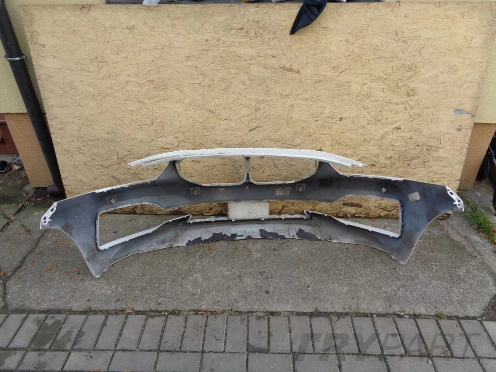 BMW 1 F40 2019- Front Bumper