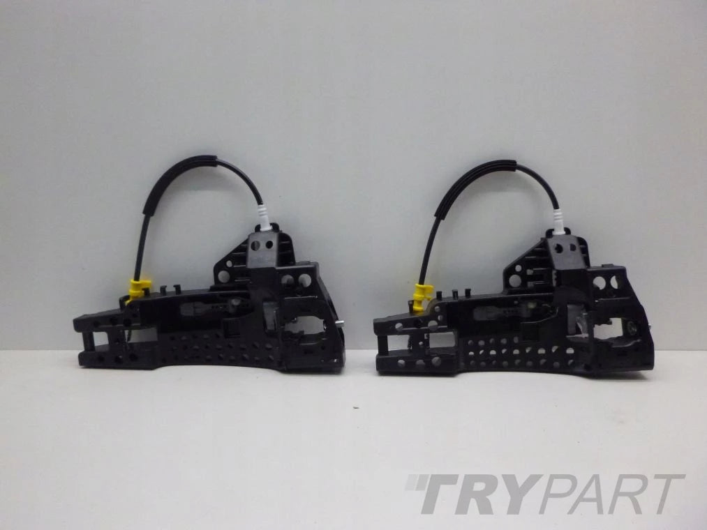 AUDI A4 B8 A5 8K RIGHT DOOR LOCK