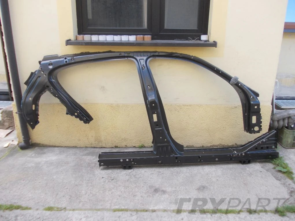 BMW 1 F20 F21 Frame Sill Post