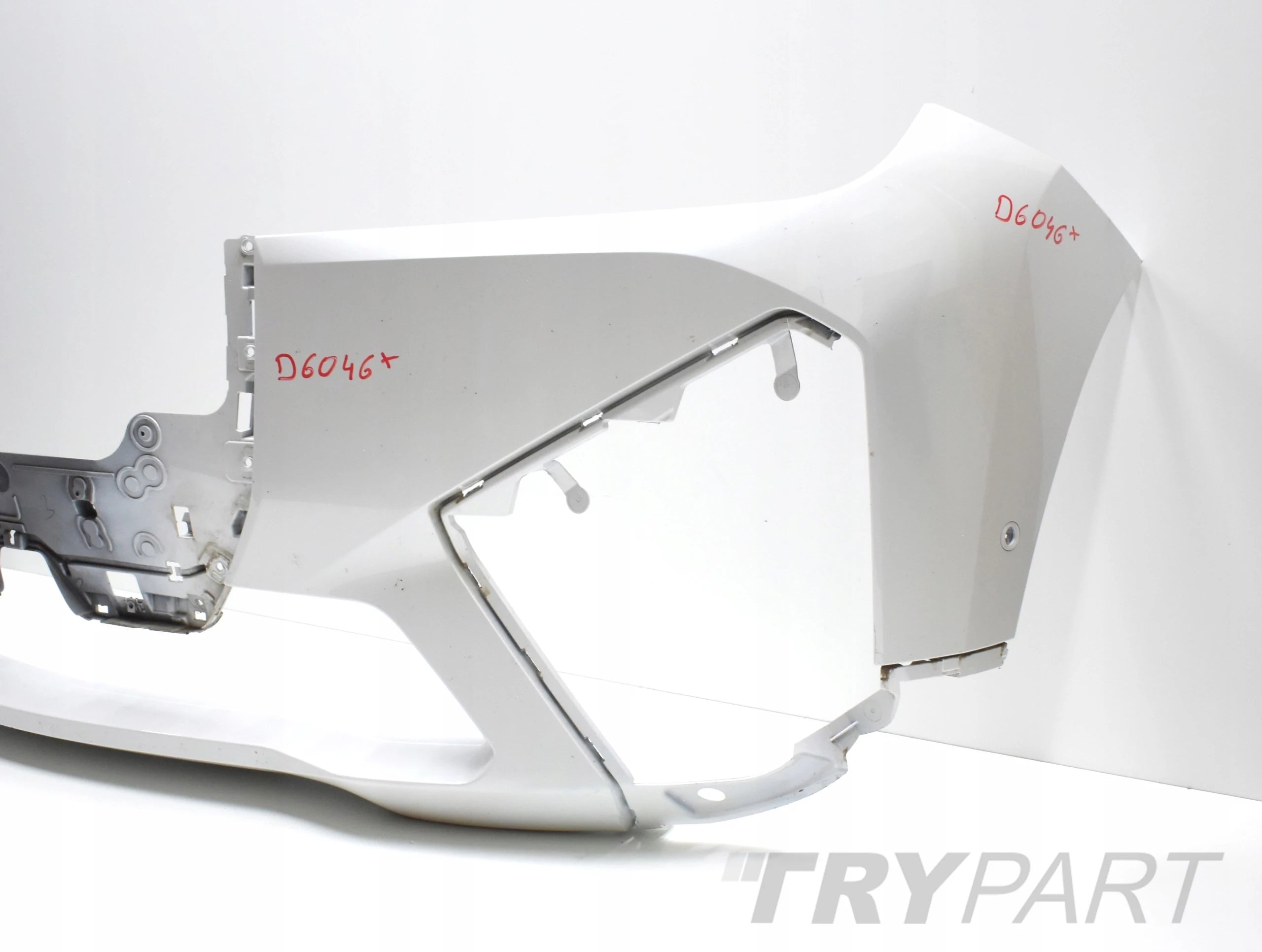 BMW IX IX20 M PACKAGE FRONT BUMPER ORG + FRAME