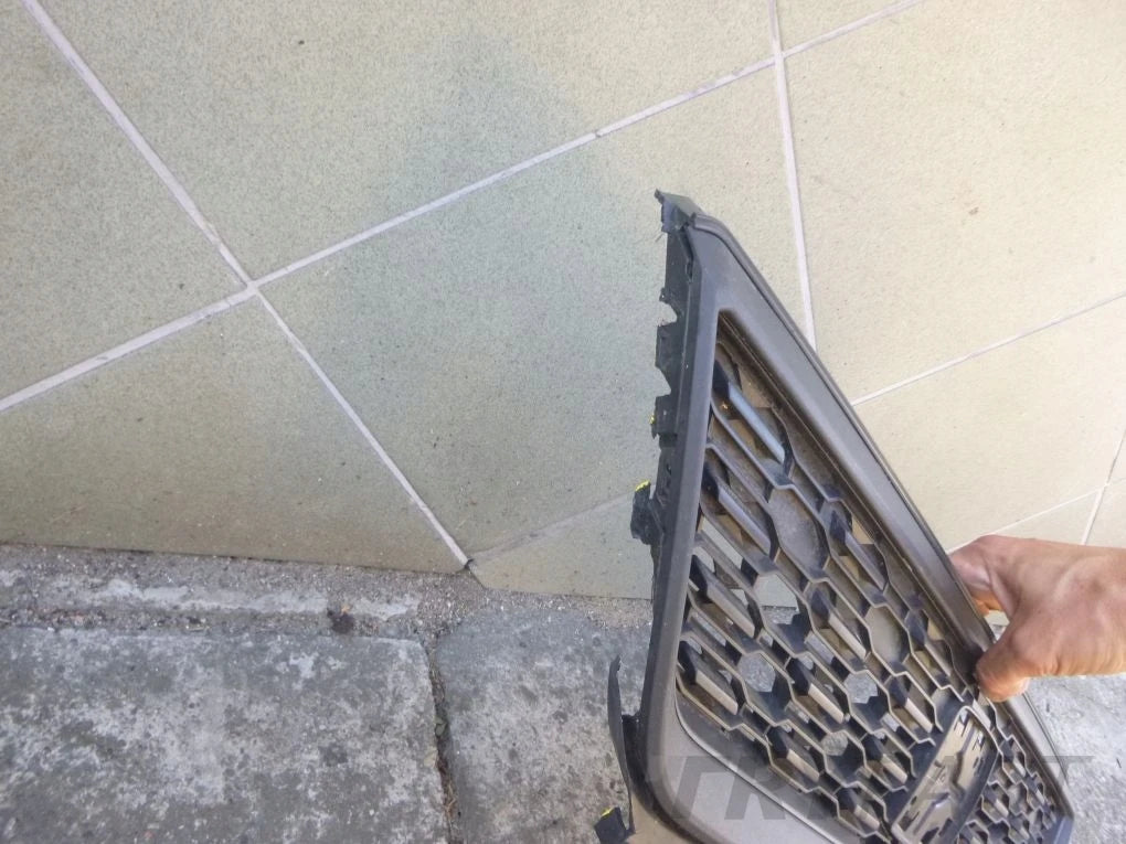 SEAT IBIZA V 5 6F0 17- grille net