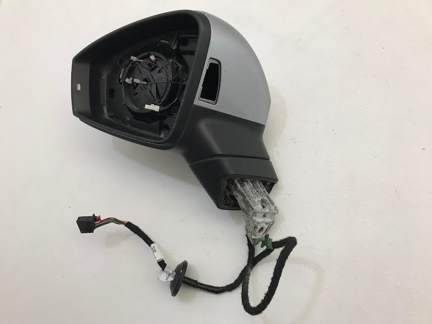 Volkswagen Touareg 3 generation 2018-2024 Left Side Wing Mirror Electric LHD OEM: 761857501E